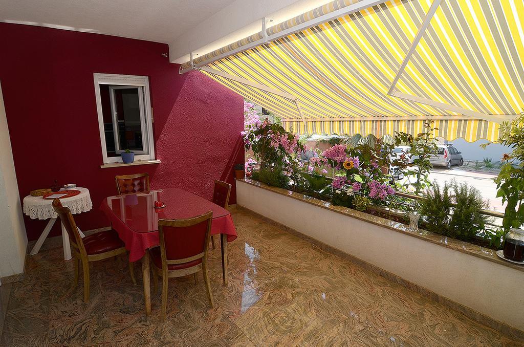 Ferienwohnung Maslov Makarska Exterior foto