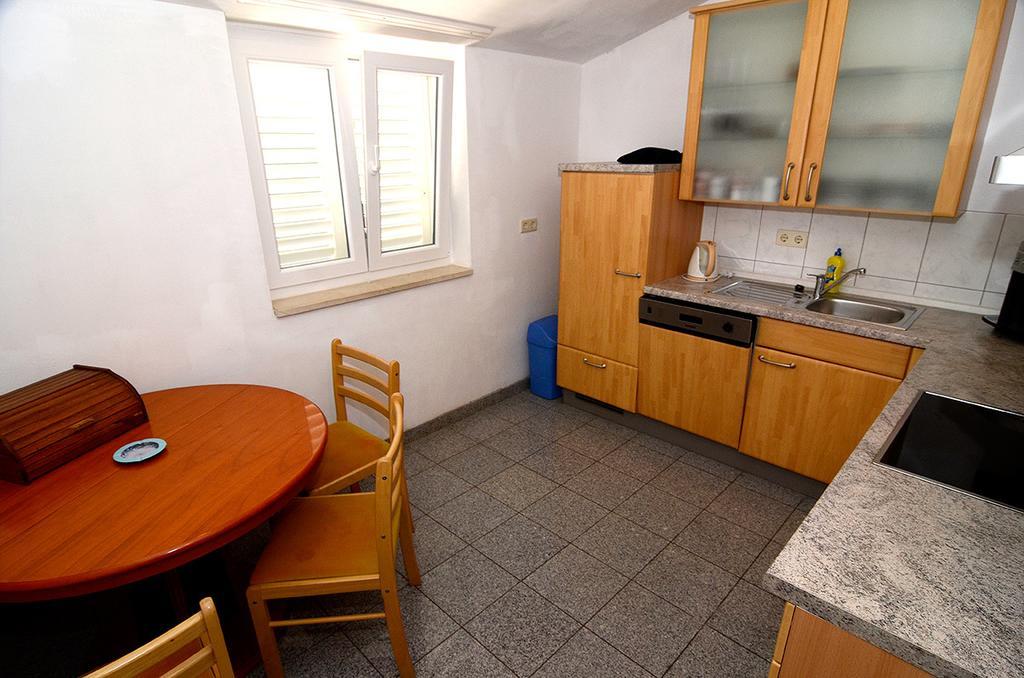Ferienwohnung Maslov Makarska Zimmer foto