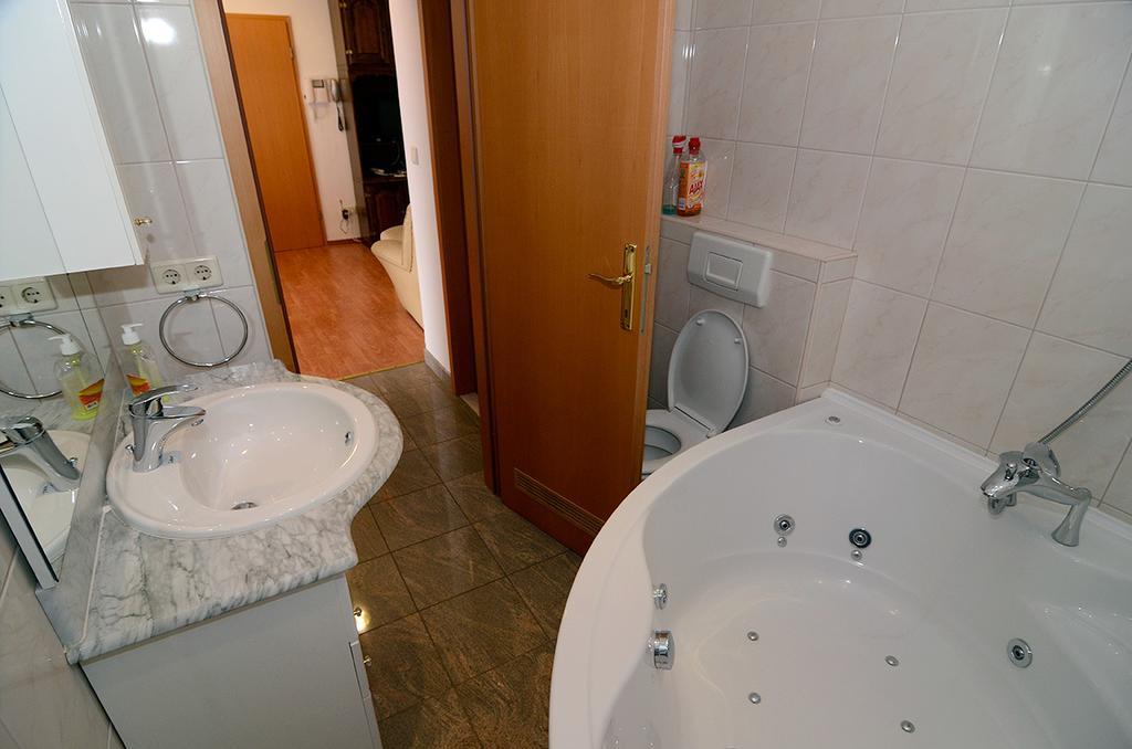 Ferienwohnung Maslov Makarska Zimmer foto