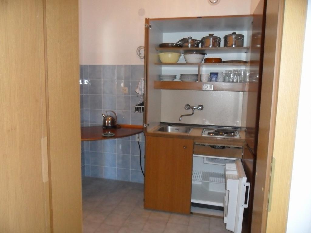 Ferienwohnung Maslov Makarska Zimmer foto